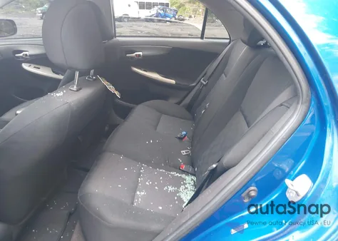 2010 Toyota Corolla S z USA, uszkodzony, nr VIN 2T1BU4EE7AC465665